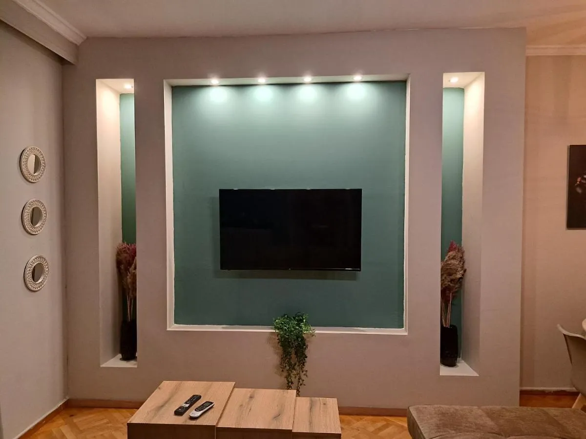 Gnaios Penthouse Apartment Thessaloniki